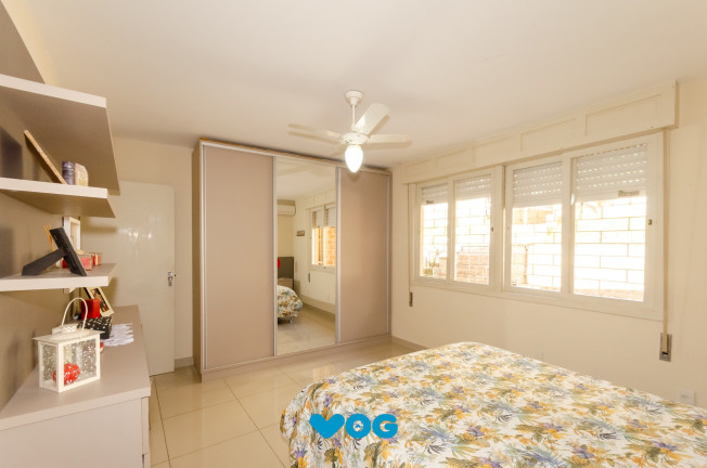 Imagem Casa com 3 Quartos à Venda, 230 m² em Petrópolis - Porto Alegre