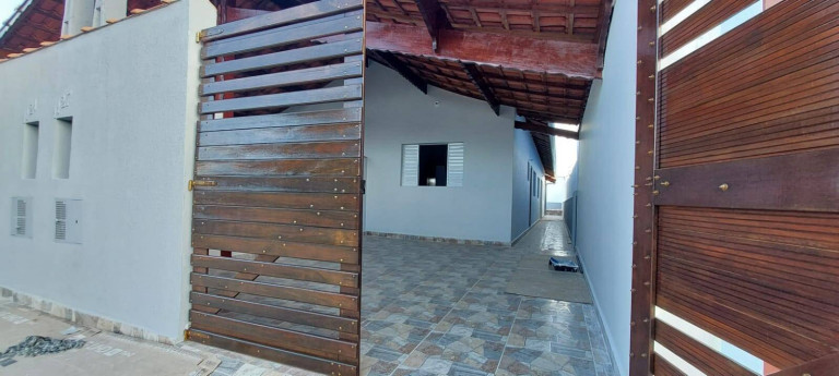 Imagem Casa com 2 Quartos à Venda, 89 m² em Florida Mirim - Mongaguá Imagem Casa com 2 Quartos à Venda, 89 m² em Florida Mirim - Mongaguá