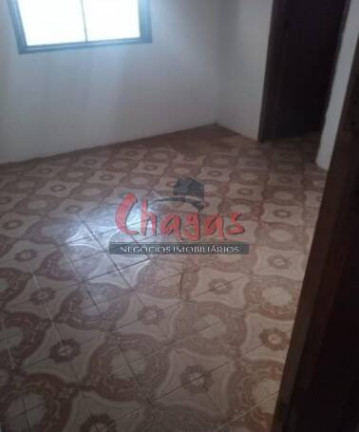 Imagem Casa com 5 Quartos para Alugar, 131 m² em Centro - Caraguatatuba Imagem Casa com 5 Quartos para Alugar, 131 m² em Centro - Caraguatatuba