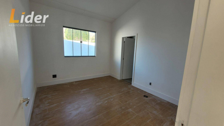 Imagem Casa com 4 Quartos à Venda, 1.200 m² em Marilândia - Juiz De Fora Imagem Casa com 4 Quartos à Venda, 1.200 m² em Marilândia - Juiz De Fora