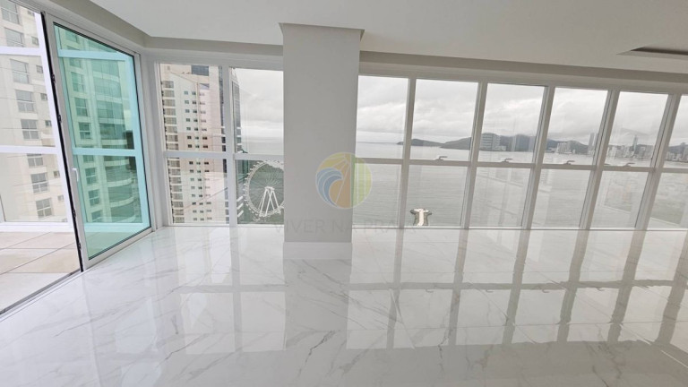 Imagem Cobertura com 4 Quartos à Venda, 301 m² em Pioneiros - Balneário Camboriú Imagem Cobertura com 4 Quartos à Venda, 301 m² em Pioneiros - Balneário Camboriú