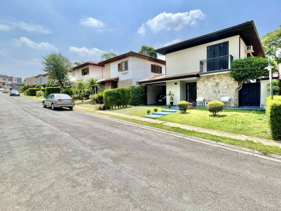 Casa com 4 Quartos à Venda, 250 m² em Jardim São Paulo Ii - Cotia