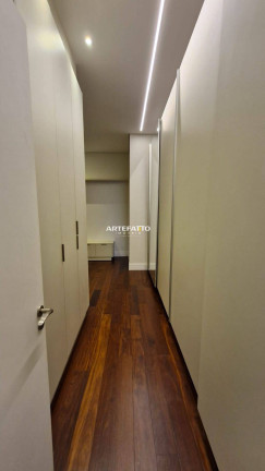 Imagem Casa de Condomínio com 3 Quartos à Venda, 260 m² em Distrito Industrial I