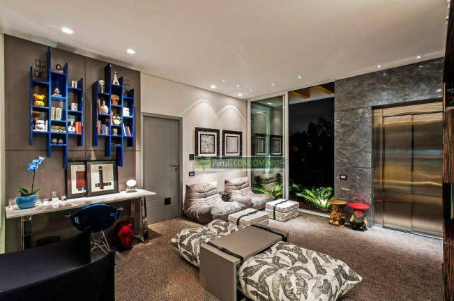 Imagem Casa com 3 Quartos à Venda, 363 m² em Santo Inácio - Curitiba Imagem Casa com 3 Quartos à Venda, 363 m² em Santo Inácio - Curitiba