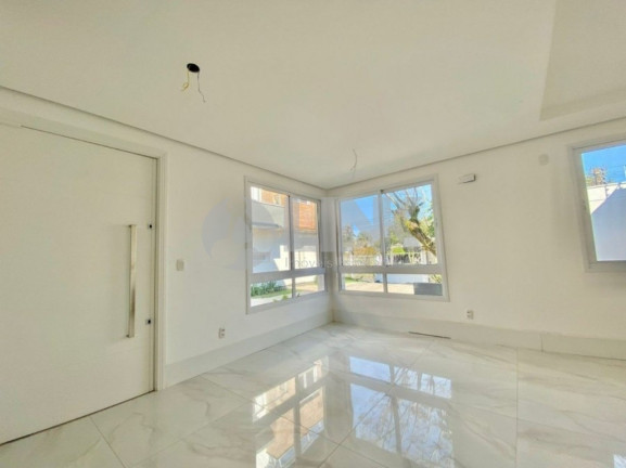 Imagem Imóvel com 3 Quartos à Venda, 154 m² em Vila Assunção - Porto Alegre Imagem Imóvel com 3 Quartos à Venda, 154 m² em Vila Assunção - Porto Alegre