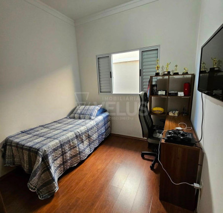 Imagem Casa com 2 Quartos à Venda, 141 m² em Vila Nastri Ii - Itapetininga