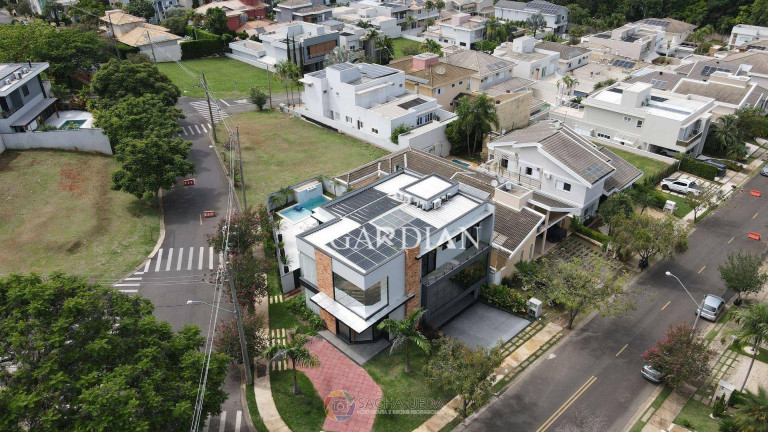 Imagem Sobrado com 4 Quartos à Venda, 447 m² em Jardim Residencial Santa Clara - Indaiatuba Imagem Sobrado com 4 Quartos à Venda, 447 m² em Jardim Residencial Santa Clara - Indaiatuba