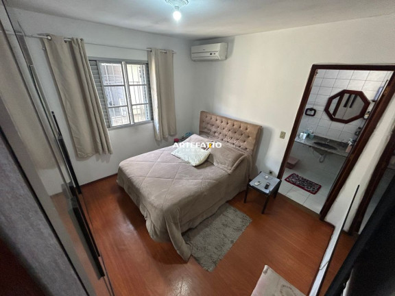 Imagem Casa com 4 Quartos à Venda, 220 m² em Parque Arariba - São Paulo Imagem Casa com 4 Quartos à Venda, 220 m² em Parque Arariba - São Paulo