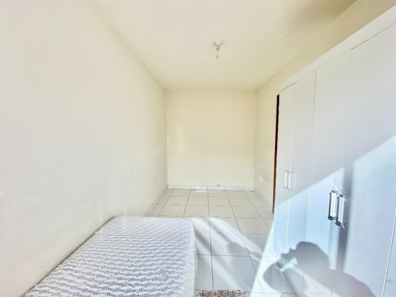 Imagem Apartamento com 2 Quartos à Venda, 61 m² em Potecas - São José