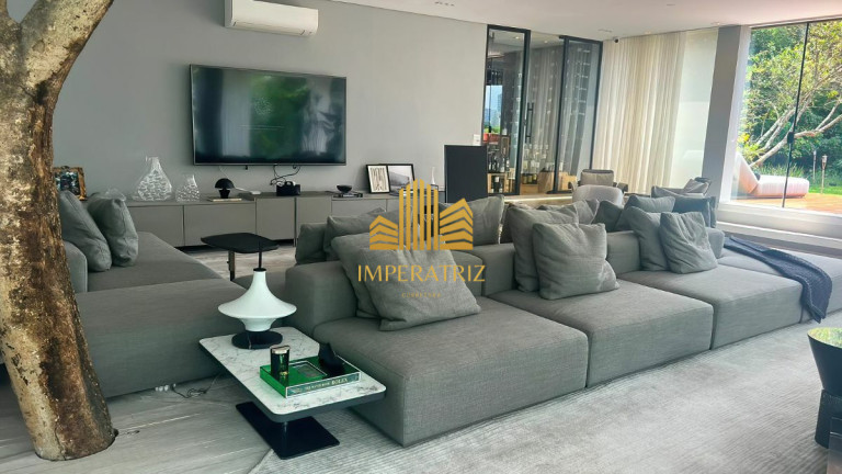Imagem Casa com 5 Quartos à Venda, em Jardim Guedala - São Paulo Imagem Casa com 5 Quartos à Venda, em Jardim Guedala - São Paulo