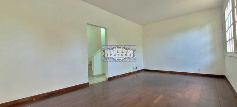 Imagem Imóvel com 4 Quartos à Venda, 360 m² em Freguesia (jacarepaguá) - Rio De Janeiro Imagem Imóvel com 4 Quartos à Venda, 360 m² em Freguesia (jacarepaguá) - Rio De Janeiro