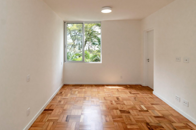 Imagem Imóvel com 3 Quartos à Venda, 130 m² em Itaim Bibi - São Paulo