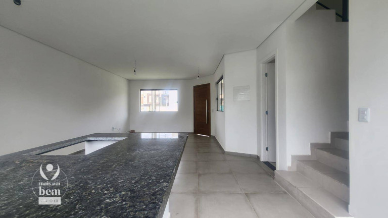 Imagem Sobrado com 3 Quartos à Venda, 132 m² em Campo De Santana - Curitiba