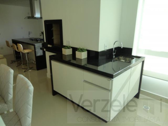 Imagem Apartamento com 3 Quartos à Venda, 130 m² em Centro - Balneário Camboriú
