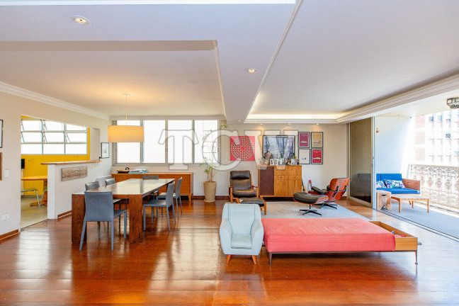 Imagem Apartamento com 3 Quartos à Venda, 330 m² em Itaim Bibi - São Paulo
