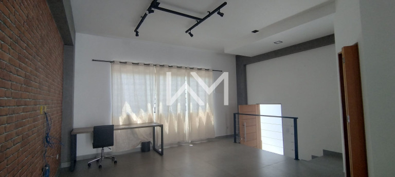 Imagem Sobrado com 4 Quartos à Venda, 220 m² em Jardim São Roberto - Guarulhos Imagem Sobrado com 4 Quartos à Venda, 220 m² em Jardim São Roberto - Guarulhos