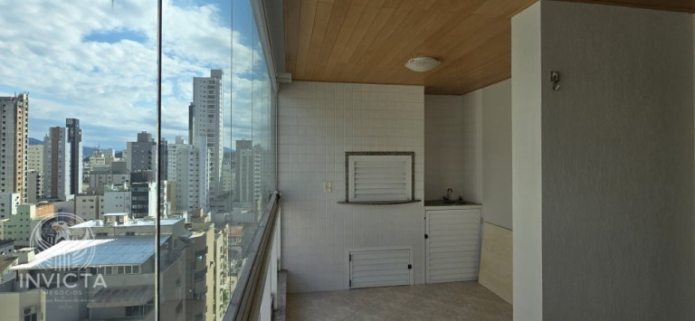 Imagem Apartamento com 3 Quartos à Venda, 115 m² em Centro - Balneário Camboriú