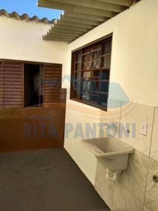 Imagem Casa com 3 Quartos à Venda, 282 m² em Campos Elíseos - Ribeirão Preto Imagem Casa com 3 Quartos à Venda, 282 m² em Campos Elíseos - Ribeirão Preto