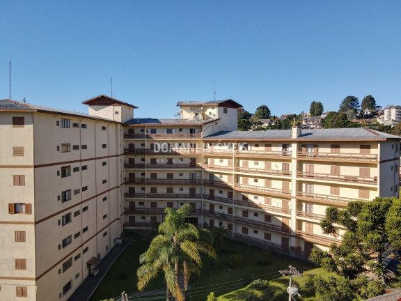 Imagem Imóvel com 3 Quartos à Venda, 131 m² em Região De Capivari - Campos Do Jordão Imagem Imóvel com 3 Quartos à Venda, 131 m² em Região De Capivari - Campos Do Jordão