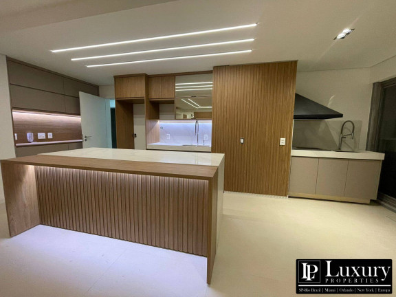 Imagem Apartamento com 3 Quartos para Alugar, 142 m² em Real Parque - São Paulo Imagem Apartamento com 3 Quartos para Alugar, 142 m² em Real Parque - São Paulo