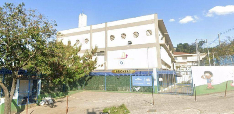 Imagem Casa com 4 Quartos à Venda, 180 m² em Campo Limpo - São Paulo