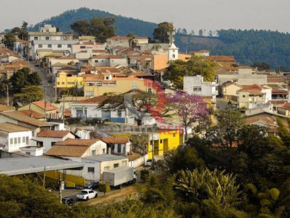 Imagem Imóvel com 6 Quartos à Venda, 250 m² em Centro - Pedra Bela