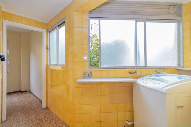 Imagem Imóvel com 3 Quartos à Venda,  em Auxiliadora - Porto Alegre
