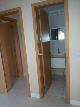 Imagem Imóvel com 3 Quartos à Venda, 68 m² em Jardim Carvalho - Porto Alegre Imagem Imóvel com 3 Quartos à Venda, 68 m² em Jardim Carvalho - Porto Alegre