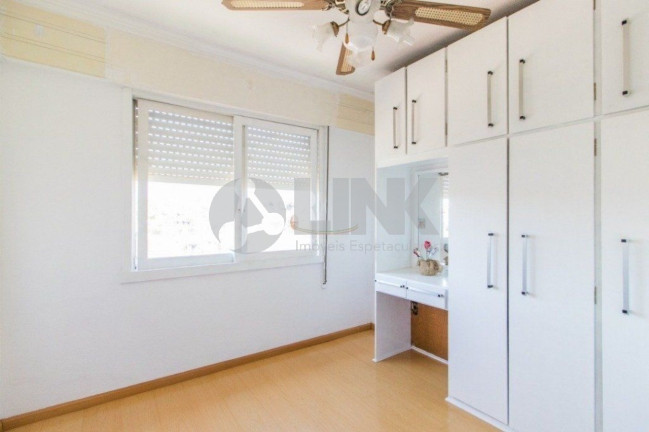 Imagem Apartamento com 2 Quartos à Venda, 60 m² em Jardim Do Salso - Porto Alegre