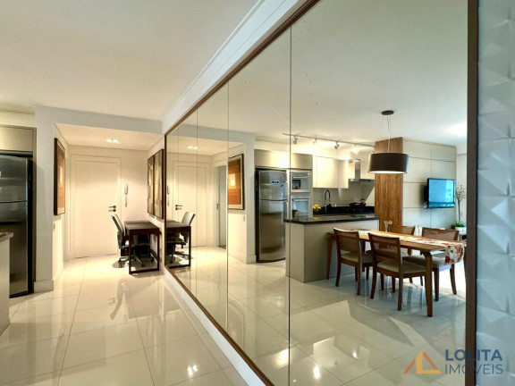 Imagem Apartamento com 2 Quartos à Venda, 102 m² em Agronômica - Florianópolis Imagem Apartamento com 2 Quartos à Venda, 102 m² em Agronômica - Florianópolis