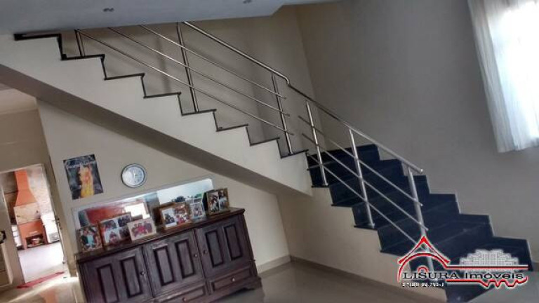 Imagem Casa com 3 Quartos à Venda, 217 m² em Loteamento Villa Branca - Jacareí Imagem Casa com 3 Quartos à Venda, 217 m² em Loteamento Villa Branca - Jacareí