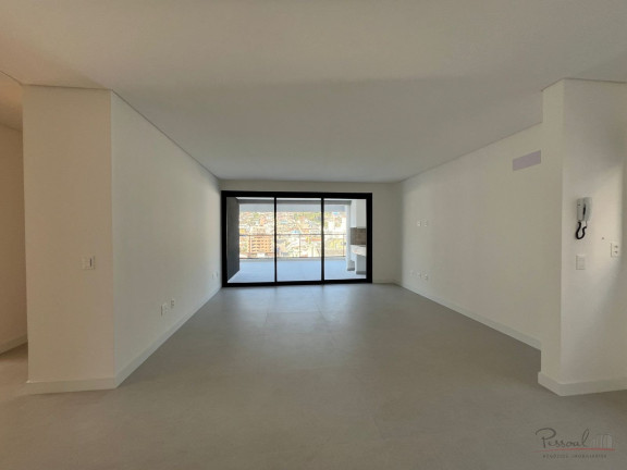 Imagem Apartamento com 3 Quartos à Venda, 267 m² em Centro - Florianópolis Imagem Apartamento com 3 Quartos à Venda, 267 m² em Centro - Florianópolis