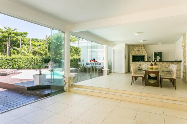 Imagem Sobrado com 4 Quartos à Venda, 550 m² em Ingleses Do Rio Vermelho - Florianópolis Imagem Sobrado com 4 Quartos à Venda, 550 m² em Ingleses Do Rio Vermelho - Florianópolis