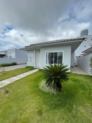 Imagem Casa com 2 Quartos à Venda, 120 m² em Universitário - Tijucas