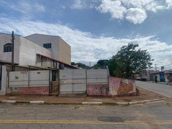 Imagem Casa com 2 Quartos à Venda, 65 m² em Jardim Lucila - Tatuí