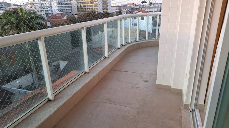Imagem Apartamento com 3 Quartos à Venda, 114 m² em Centro - Cabo Frio Imagem Apartamento com 3 Quartos à Venda, 114 m² em Centro - Cabo Frio