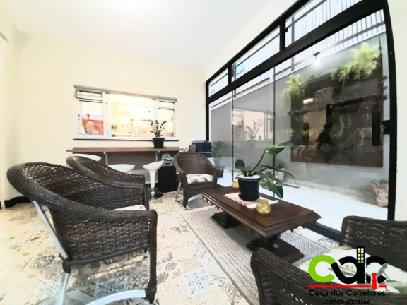 Imagem Sobrado com 4 Quartos à Venda, 210 m² em Jardim Centenário - Poços De Caldas