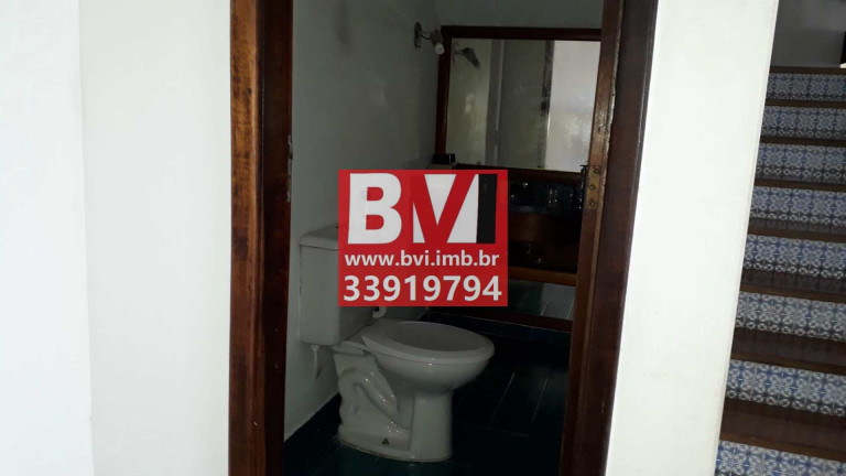 Imagem Casa com 4 Quartos à Venda, 190 m² em Penha Circular - Rio De Janeiro Imagem Casa com 4 Quartos à Venda, 190 m² em Penha Circular - Rio De Janeiro