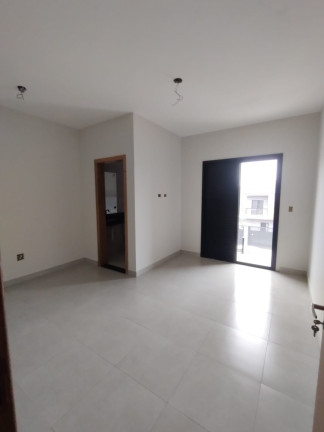 Imagem Sobrado com 3 Quartos à Venda, 130 m² em Portais (polvilho) - Cajamar