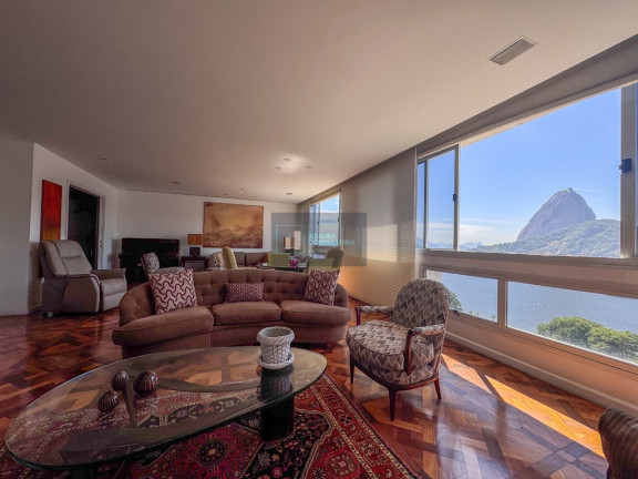 Imagem Imóvel com 3 Quartos à Venda, 280 m² em Flamengo - Rio De Janeiro Imagem Imóvel com 3 Quartos à Venda, 280 m² em Flamengo - Rio De Janeiro