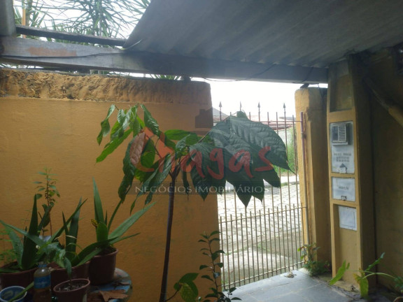 Imagem Casa com 3 Quartos à Venda, 150 m² em Jardim Tarumãs - Caraguatatuba Imagem Casa com 3 Quartos à Venda, 150 m² em Jardim Tarumãs - Caraguatatuba