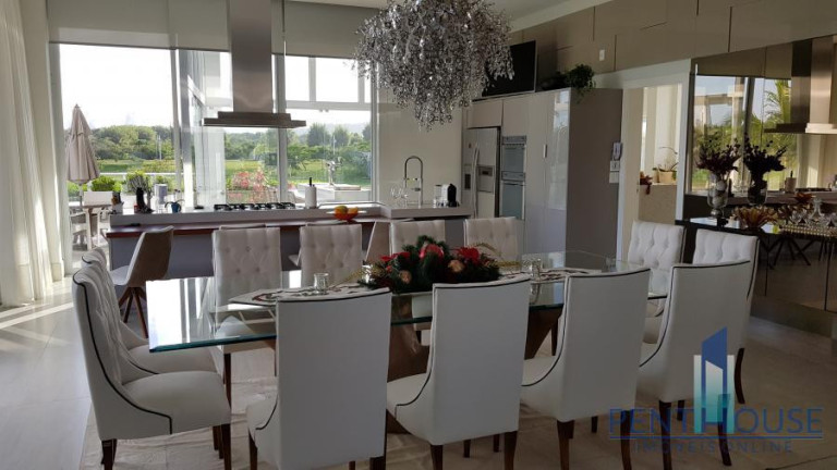 Imagem Casa com 4 Quartos à Venda, 930 m² em Centro - Camboriú Imagem Casa com 4 Quartos à Venda, 930 m² em Centro - Camboriú