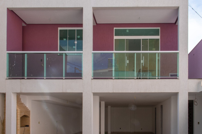 Imagem Casa com 3 Quartos à Venda, em Campo Grande - Rio De Janeiro Imagem Casa com 3 Quartos à Venda, em Campo Grande - Rio De Janeiro