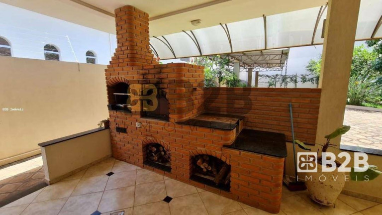 Imagem Casa com 3 Quartos à Venda, 270 m² em Vila Becheli - Bauru