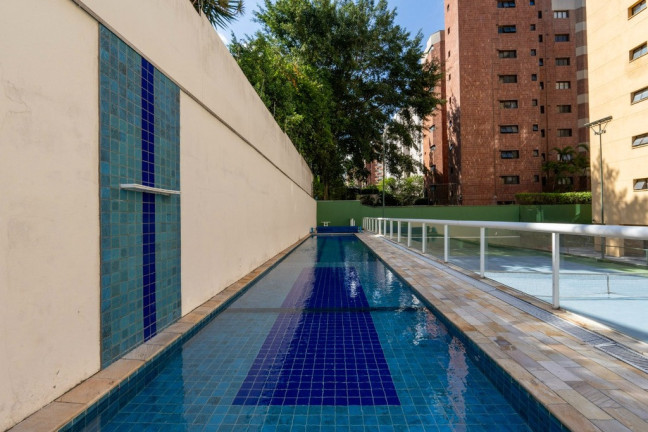Imagem Imóvel com 3 Quartos à Venda, 243 m² em Jardim Vitória Régia - São Paulo