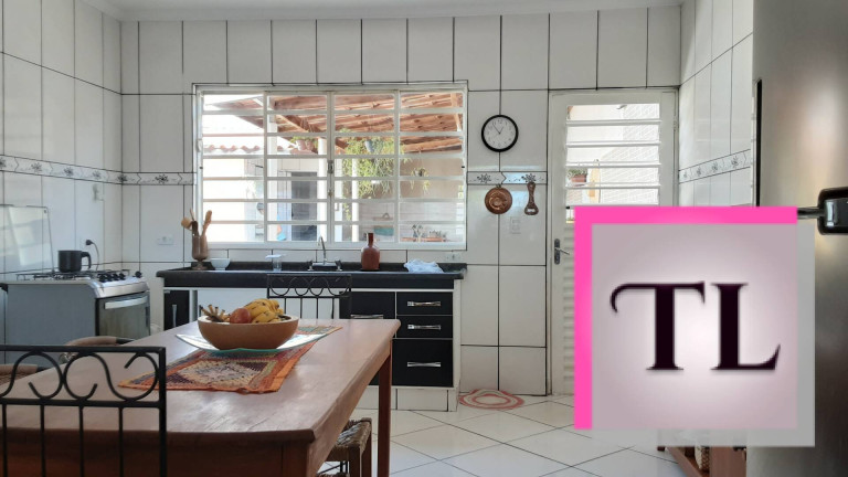 Imagem Casa com 2 Quartos à Venda, 220 m² em Loteamento Campo Das Aroeiras - Poços De Caldas