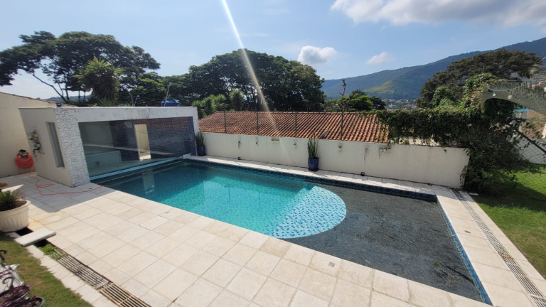 Imagem Casa com 5 Quartos à Venda, 318 m² em Vila Petrópolis - Atibaia Imagem Casa com 5 Quartos à Venda, 318 m² em Vila Petrópolis - Atibaia