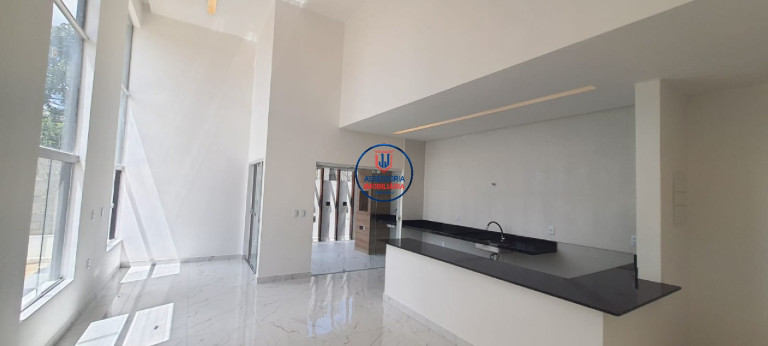 Imagem Casa com 3 Quartos para Alugar ou Temporada, 127 m² em Cajupiranga - Parnamirim