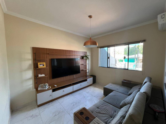 Imagem Sobrado com 3 Quartos à Venda, 300 m² em Jardim Santo Antônio - Arapongas