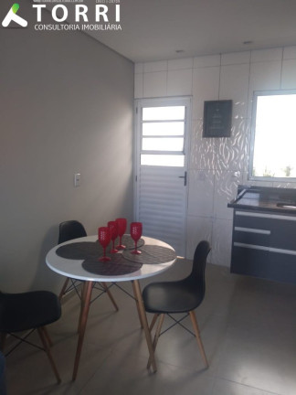 Imagem Imóvel com 2 Quartos à Venda, 52 m² em Lopes De Oliveira - Sorocaba